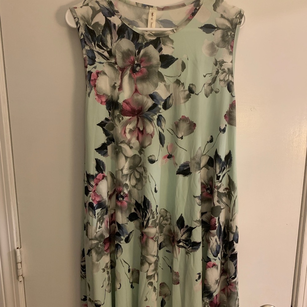 Woman’s Dres with Pockets